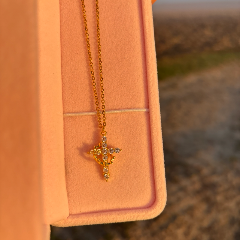 Boîte à collier en velours