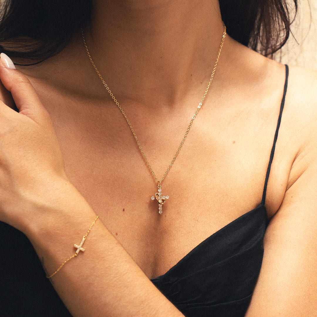 Collier Croix & Couronne Anti-Stress